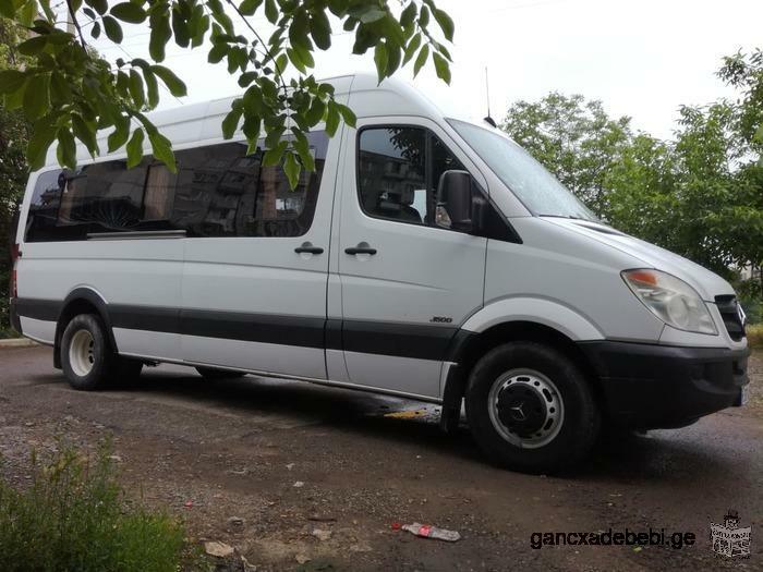 Minibus FOR RENT