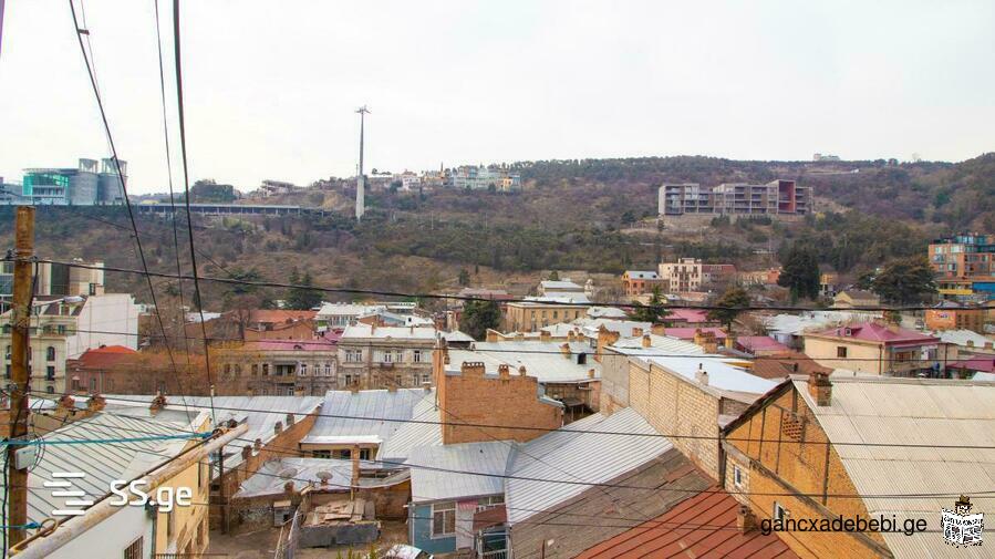 Isolated space for sale, in old Tbilisi, in Sololaki