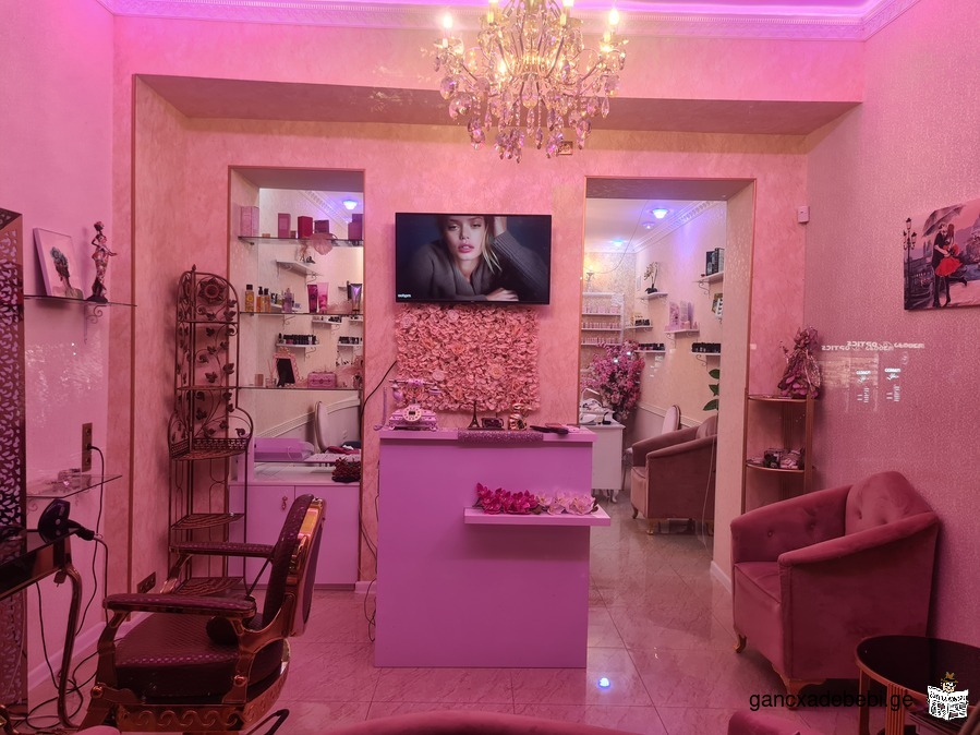 Beauty salon for rent in Vake