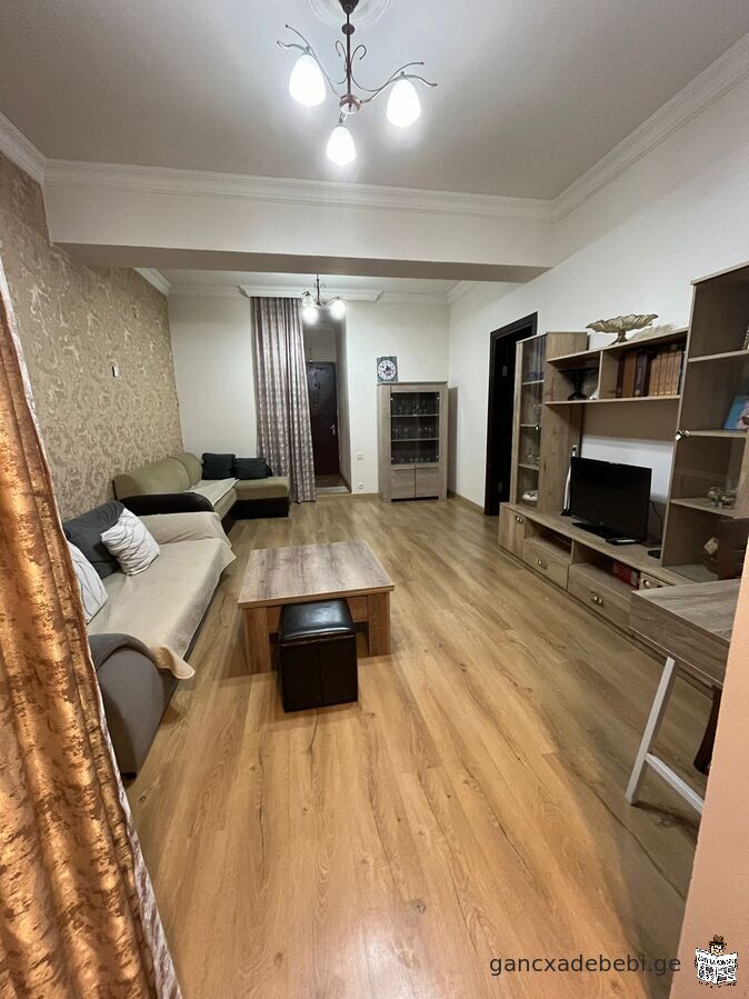 bina baTumis centrSi/Квартира в центре Батуми/Apartment in the center of Batumi