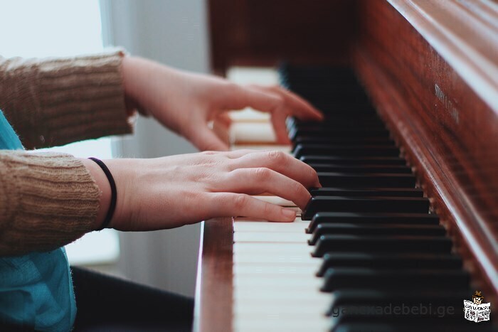 fortepianoze dakvris Seswavla .daviwyebuli masalis aRdgena gameoreba .