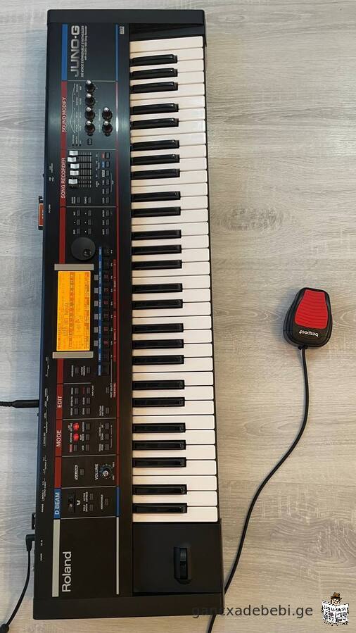 ПРОДАМ СИНТЕЗАТОР Roland JUNO-G 500 $(чехол и педаль в комплекте)