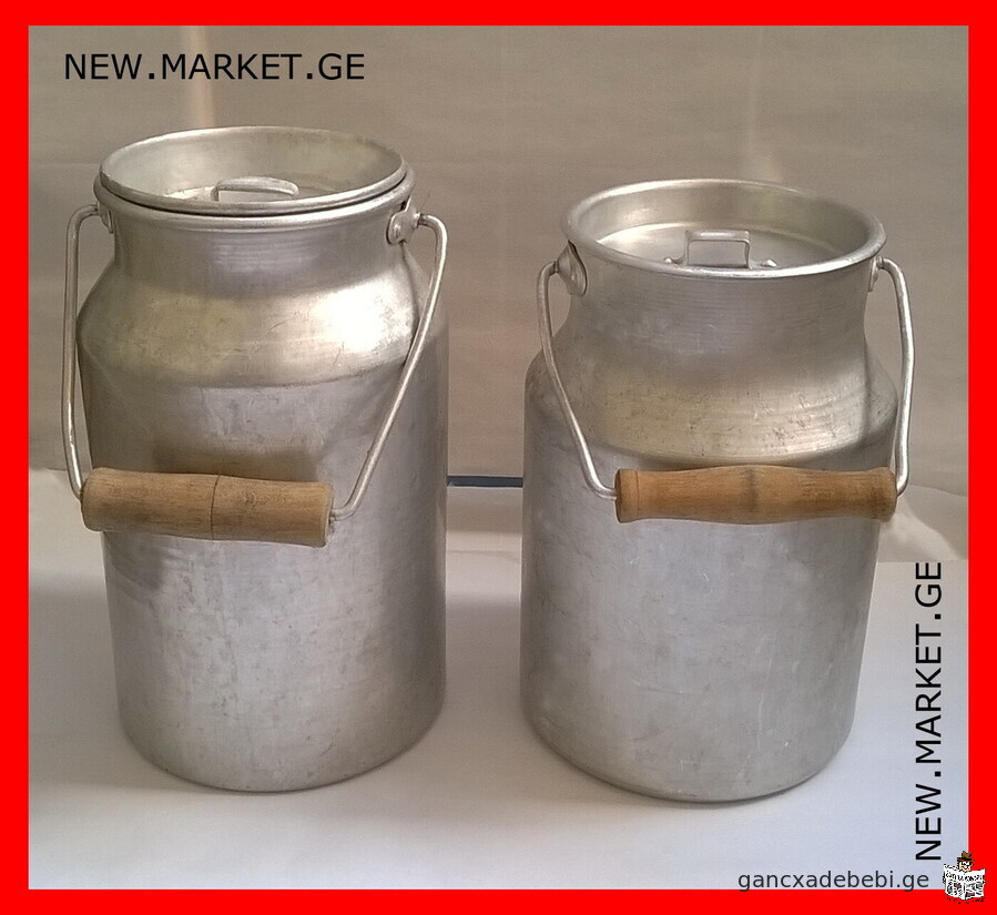 Original aluminum milk jug with lid, original aluminum can with lid. Made in USSR (Soviet Union SU)