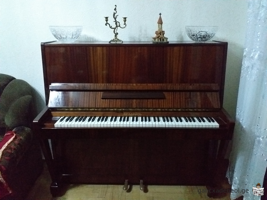 iyideba pianino