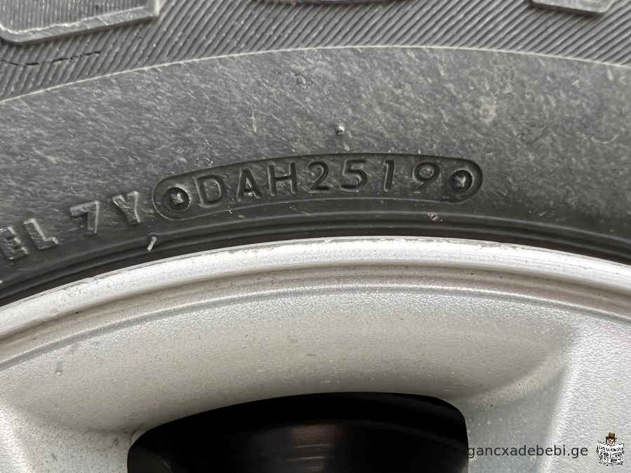 საბურავების კომპლექტი 265/65 R17 Bridgestone Japan