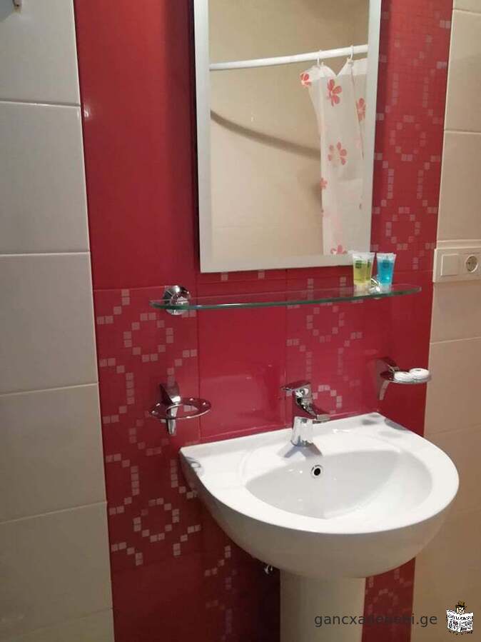 qiravdeba dRiurad! baTumSi ORBI SEA TOWER 1 oTaxiani apartamenti