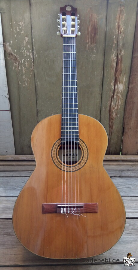 original Spanish classical guitar Admira Cordoba Fabricado en Espana classic guitar Made in Spain