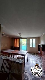 17000 $ iyideba saxli ,2414 kv.m. ezoTi sayuliis centrSi. Tea 595187038