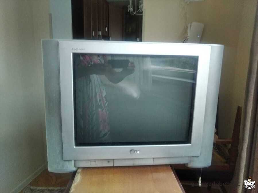 LG Flatron 21" televizori