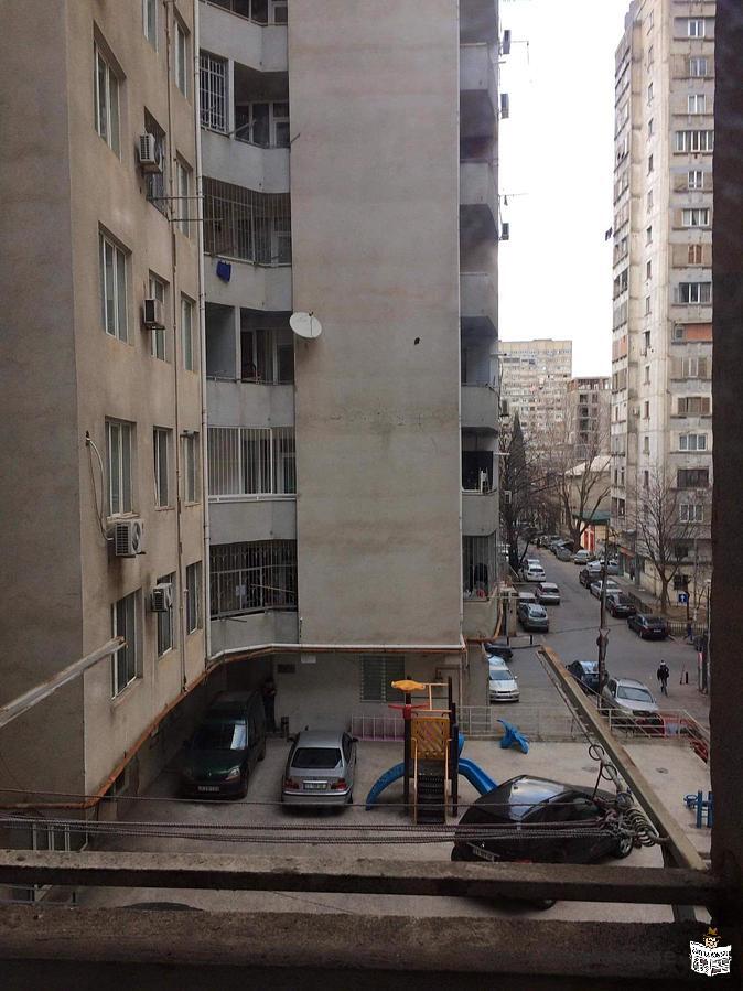 For Rent: apartment in V. Dolidze Street 46.