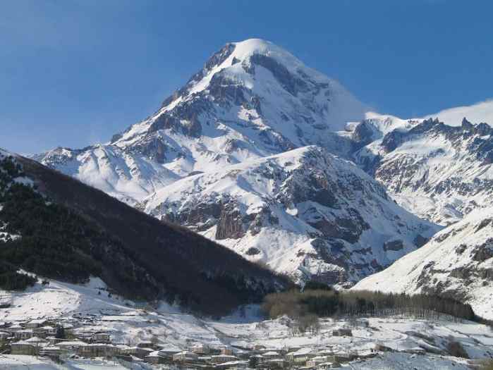 ,temo & nino" 's guest house in kazbegi