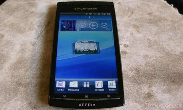 xperia neo v