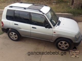 Selling Mitsubishi Pajero Io