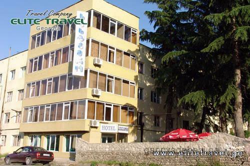 HOSTEL FOR RENT IN TELAVI