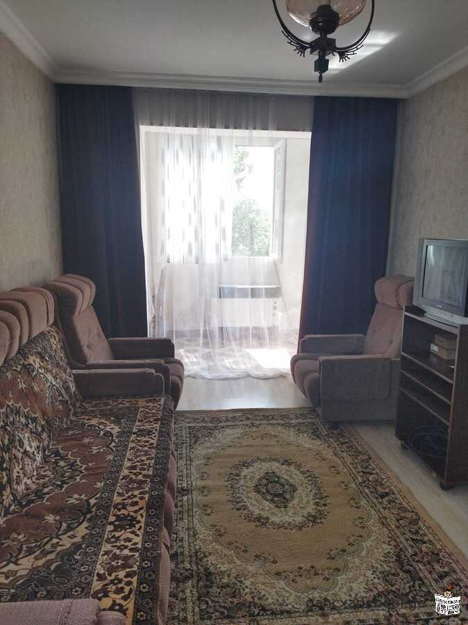 Apartment for sale in Kutaisi, Youth Avenue