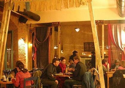 Kala Café in 'Kalaubani'