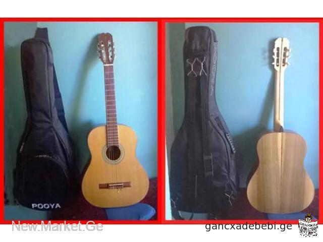 Original classic Guitar Pooya Model PG3 Serial No 22213 Isfahan - Iran with guitar case Pooya