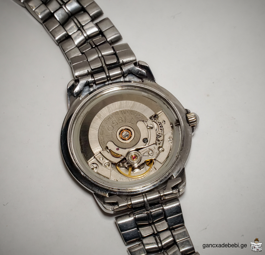 Swiss mechanical watch with automatic winding Tissot A660