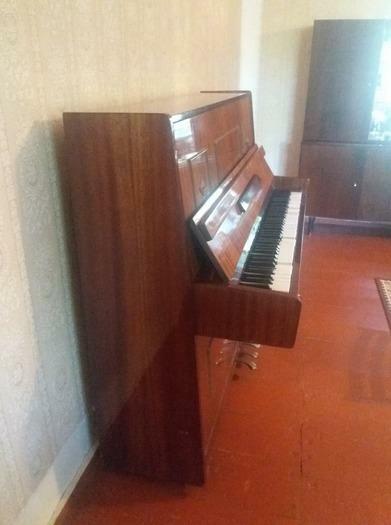 Очень срочно продаю пианино "Беларусь" в идеальном состоянии.