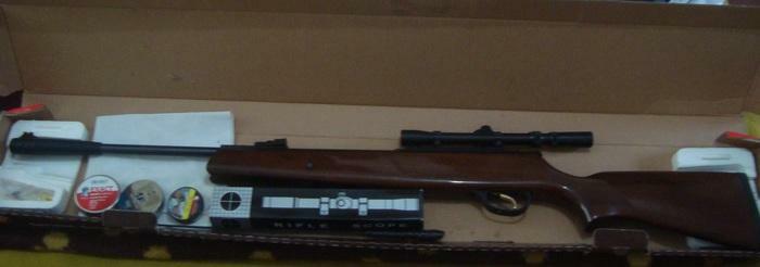 Продам пневматическую винтовку Hatsan-95