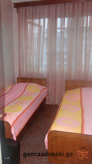 Сдается 3-x комнатная квартира посуточно в Батуми возле моря 555-1938-02