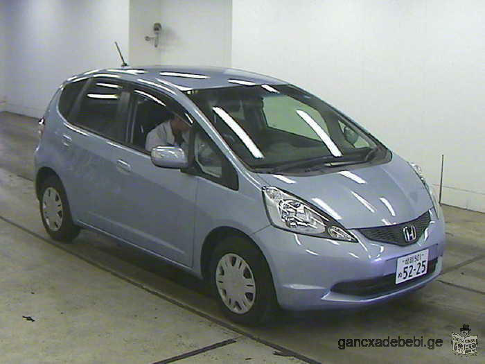 Honda Fit 2009 года с Японии